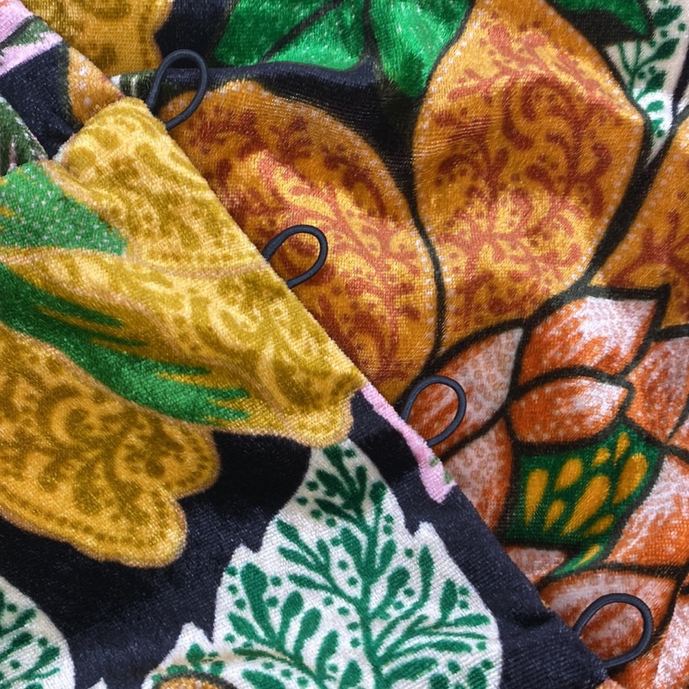FARM RIO Garden Velvet Dress - Picture 5 of 16